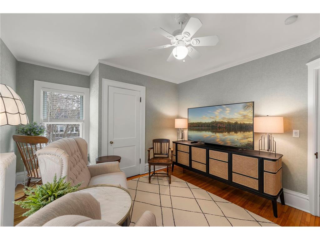 2017 Girard Avenue S Minneapolis MN 55405 7020415 image54