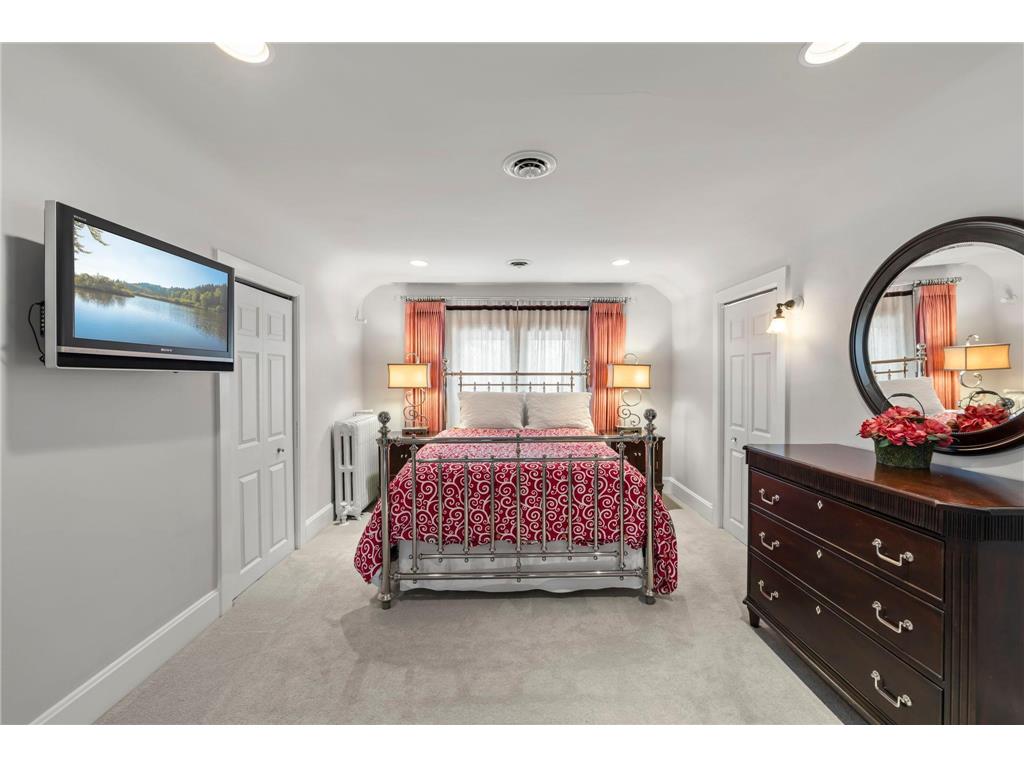 2017 Girard Avenue S Minneapolis MN 55405 7020415 image62