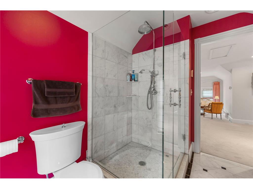 2017 Girard Avenue S Minneapolis MN 55405 7020415 image67