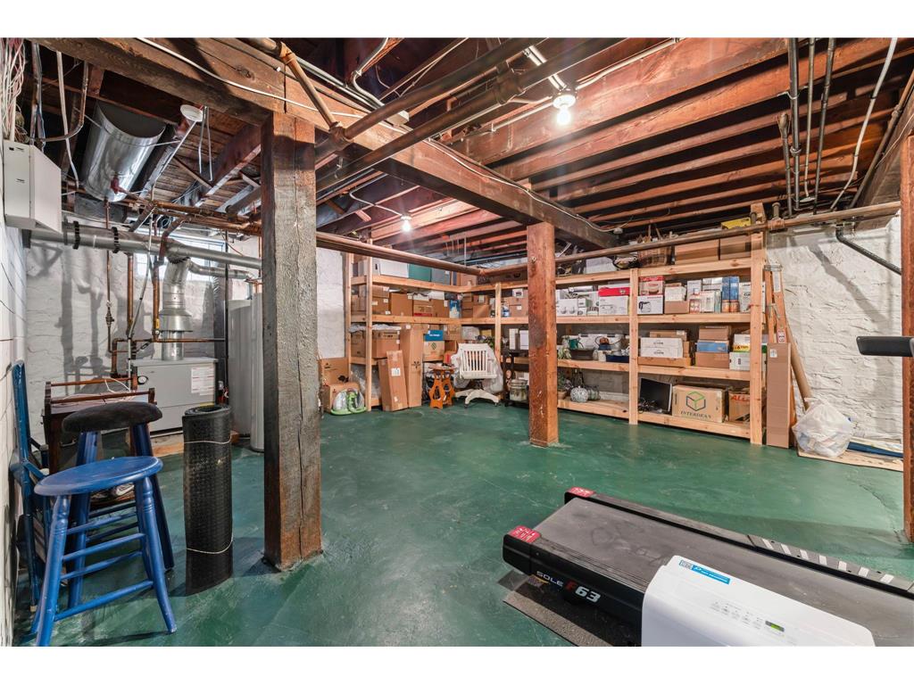 2017 Girard Avenue S Minneapolis MN 55405 7020415 image72