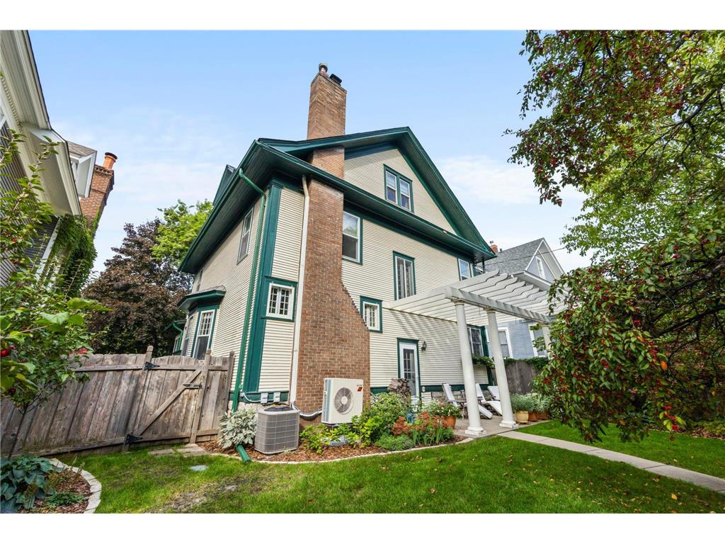 2017 Girard Avenue S Minneapolis MN 55405 7020415 image77