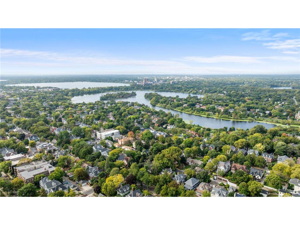 2017 Girard Avenue S Minneapolis MN 55405 7020415 image90