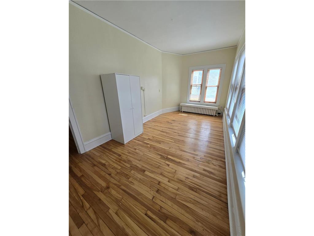 2017 Grand Avenue S Minneapolis MN 55405 7069318 image16