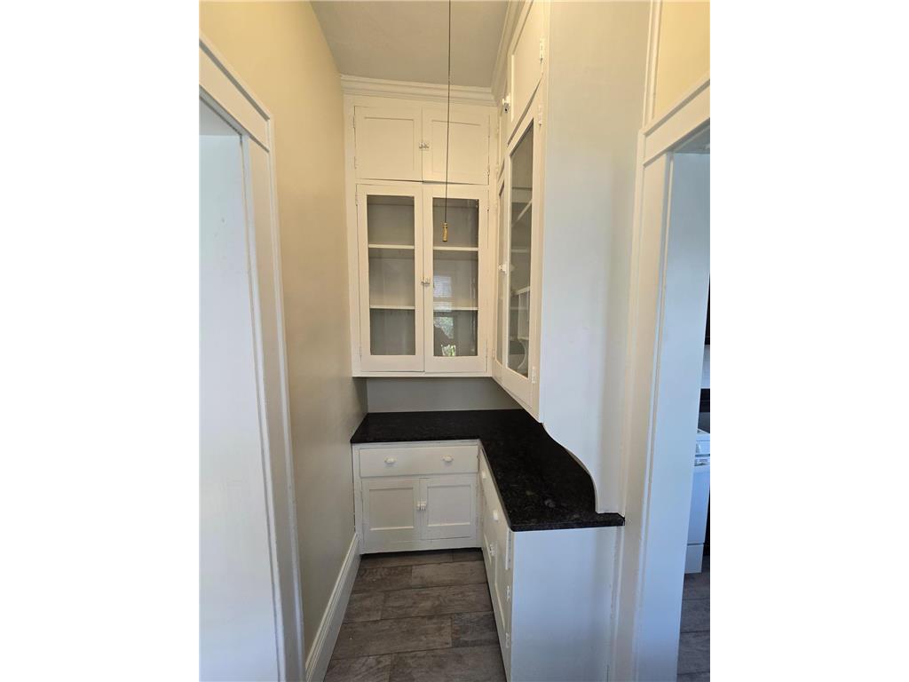2017 Grand Avenue S Minneapolis MN 55405 7069318 image22