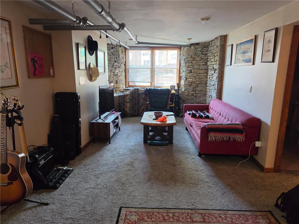 2017 Grand Avenue S Minneapolis MN 55405 7069318 image44
