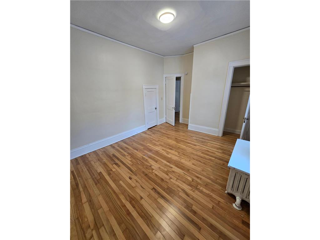 2017 Grand Avenue S Minneapolis MN 55405 7069318 image9