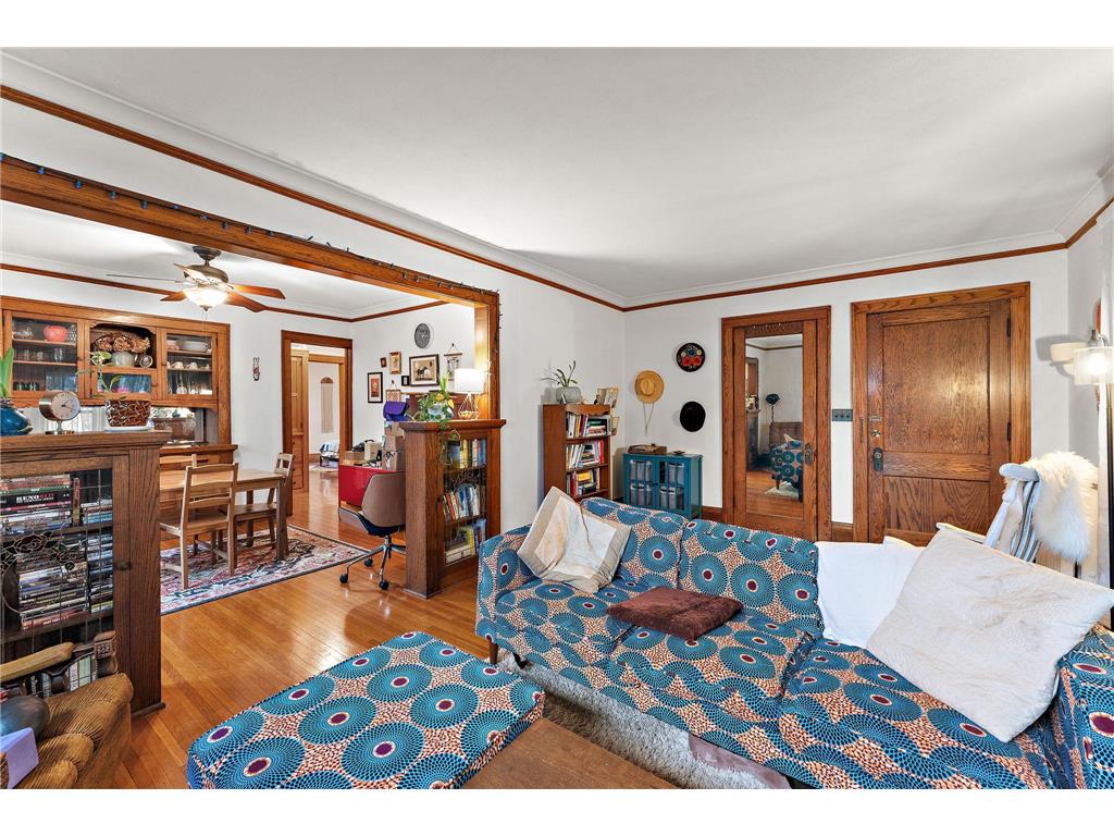 2017 Laurel Avenue Saint Paul MN 55104 7077559 image10