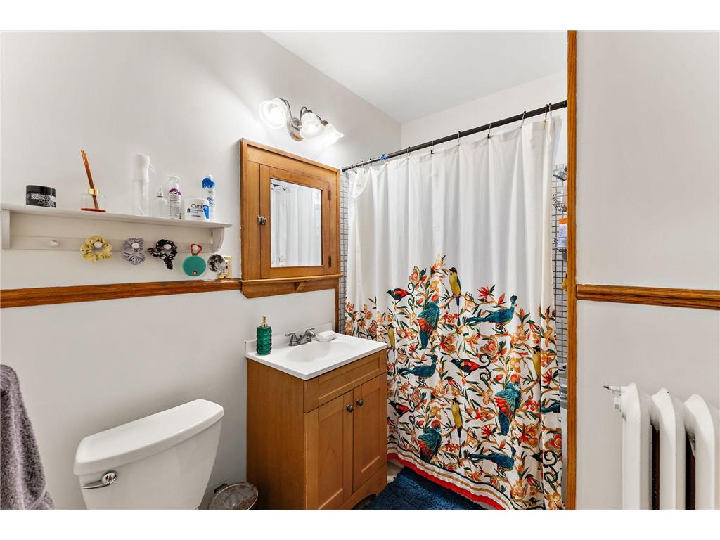 2017 Laurel Avenue Saint Paul MN 55104 7077559 image20