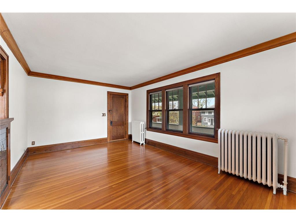 2017 Laurel Avenue Saint Paul MN 55104 7077559 image24