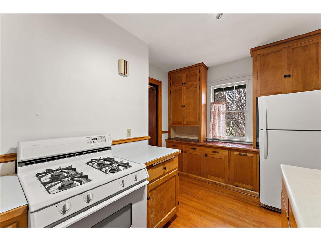 2017 Laurel Avenue Saint Paul MN 55104 7077559 image31