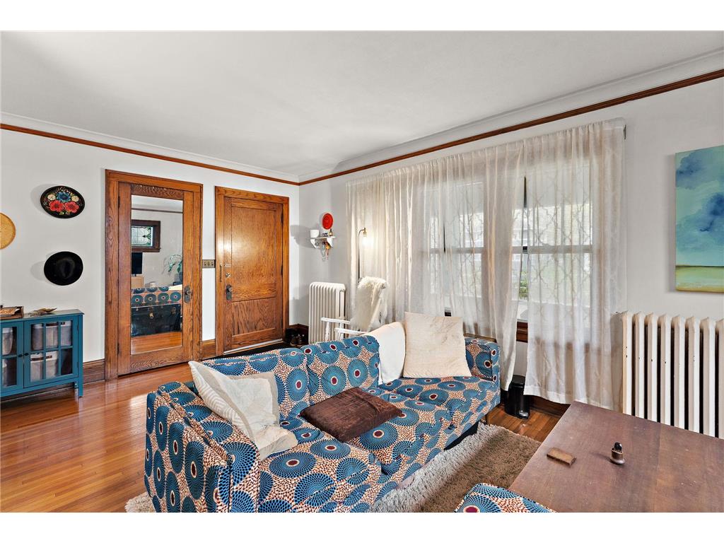 2017 Laurel Avenue Saint Paul MN 55104 7077559 image8