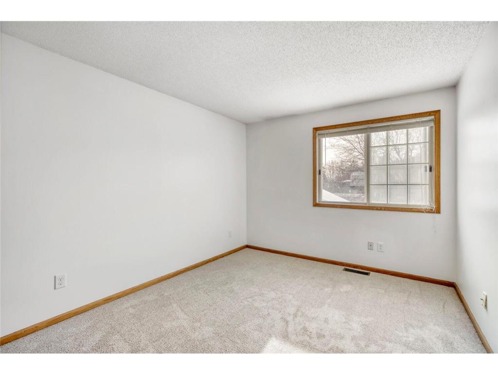 2017 Southcross Drive W #707 Burnsville MN 55306 7074111 image12