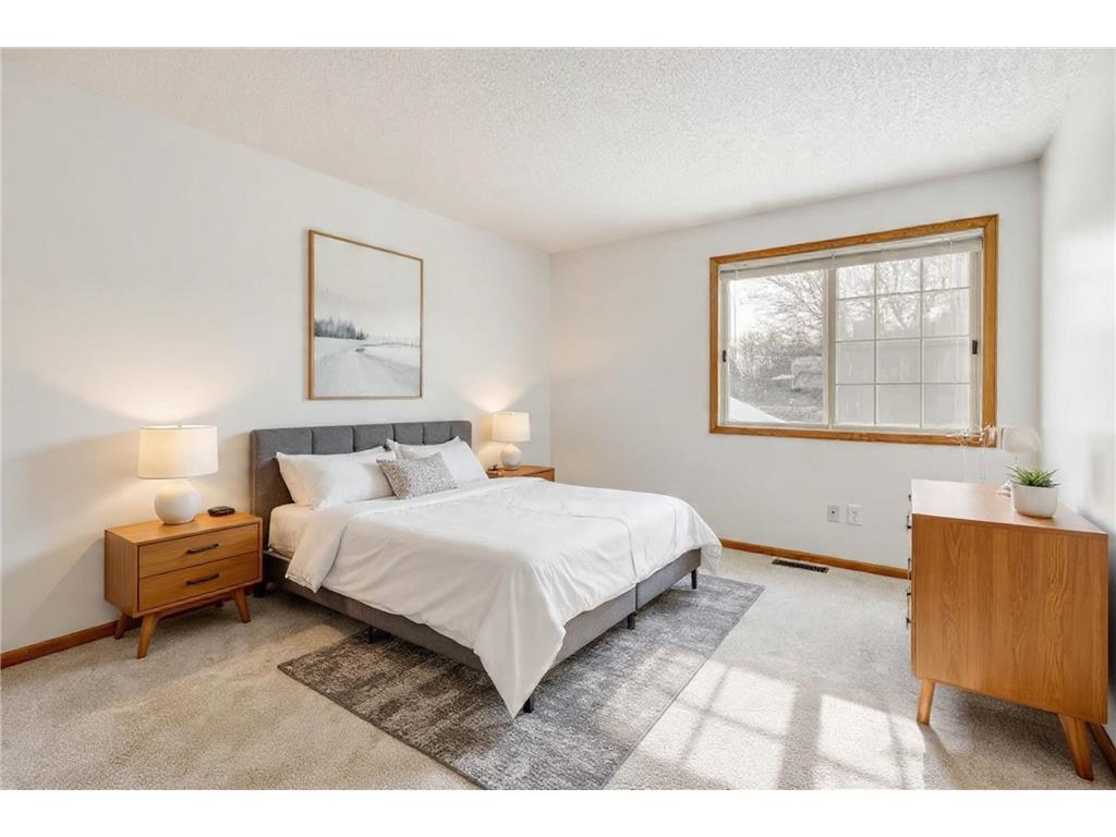 2017 Southcross Drive W #707 Burnsville MN 55306 7074111 image13