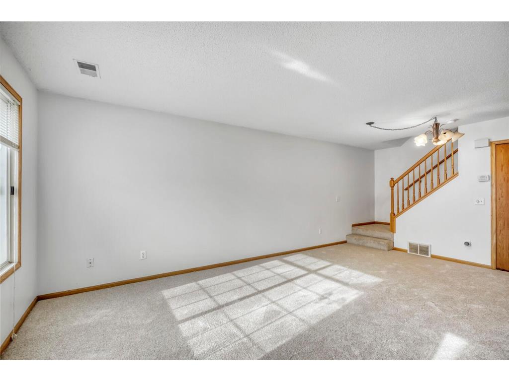 2017 Southcross Drive W #707 Burnsville MN 55306 7074111 image5