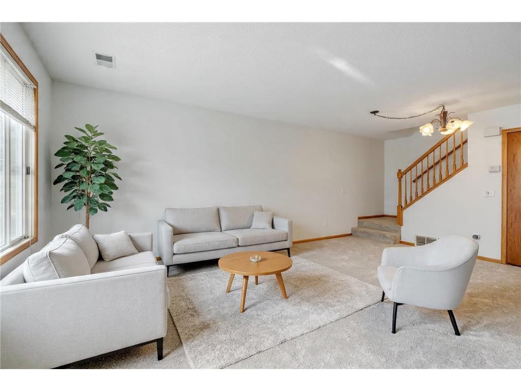 2017 Southcross Drive W #707 Burnsville MN 55306 7074111 image6