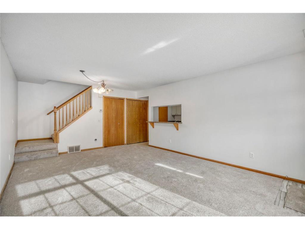 2017 Southcross Drive W #707 Burnsville MN 55306 7074111 image7