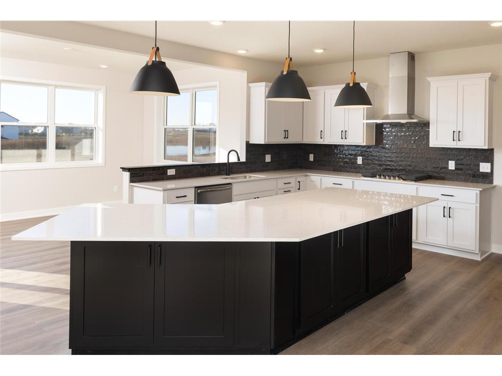 2017 Tamarack Road Carver MN 55315 6451281 image1