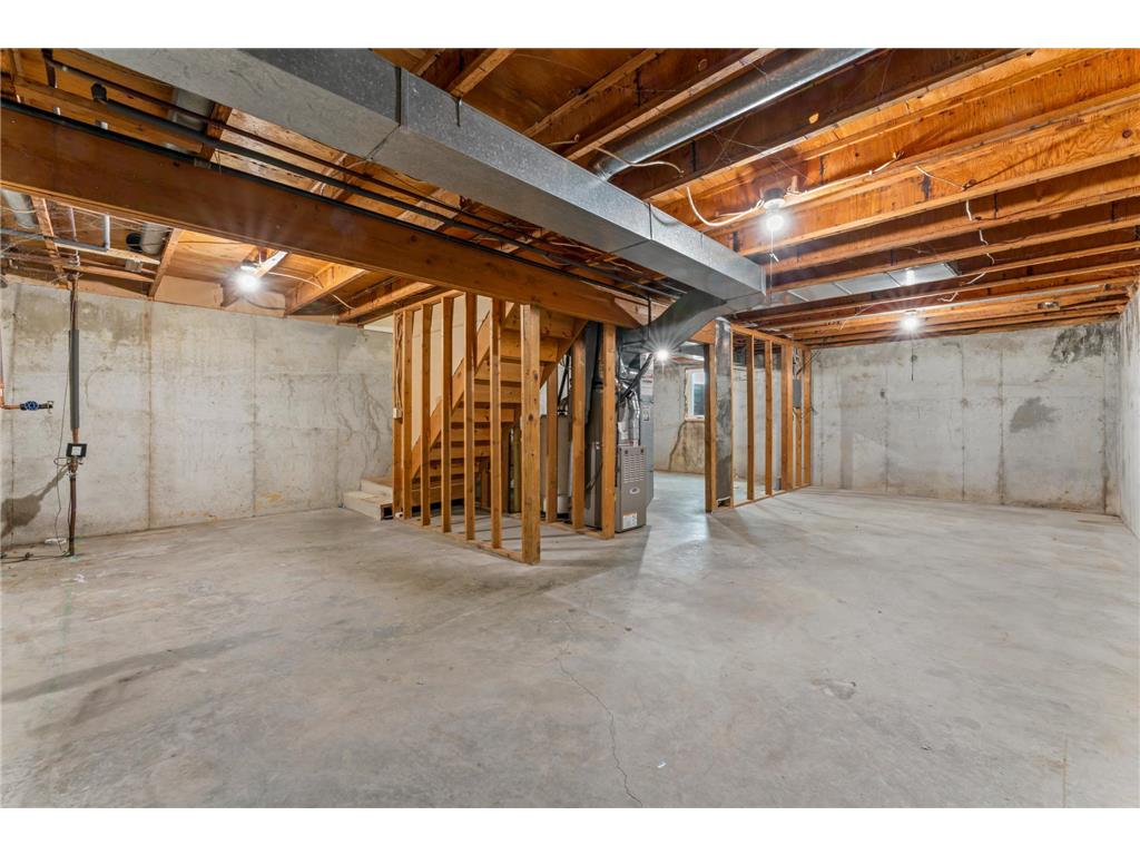 2018 42nd Street NW Rochester MN 55901 7094607 image13