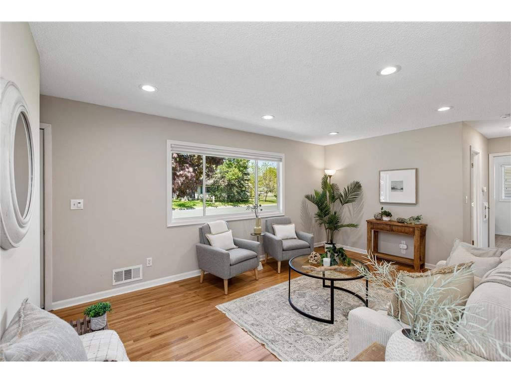 2018 Jade Lane Eagan MN 55122 6811346 image12
