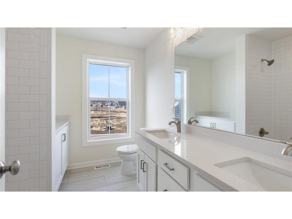 2018 Lusitano Street Shakopee MN 55379 7067838 image37