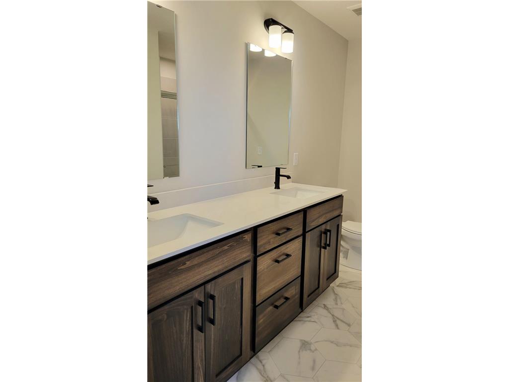 2018 Tamarack Road Carver MN 55315 7027968 image14