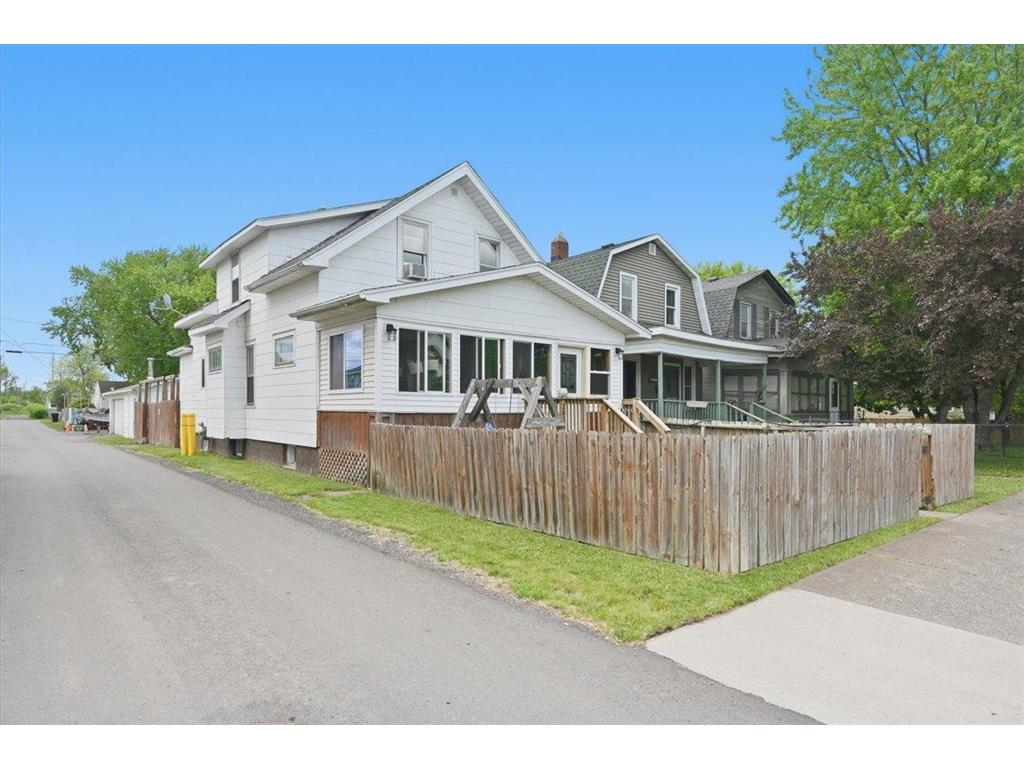 2019 Banks Avenue Superior WI 54880 7097548 image1