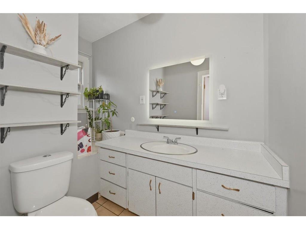 2019 Banks Avenue Superior WI 54880 7097548 image17