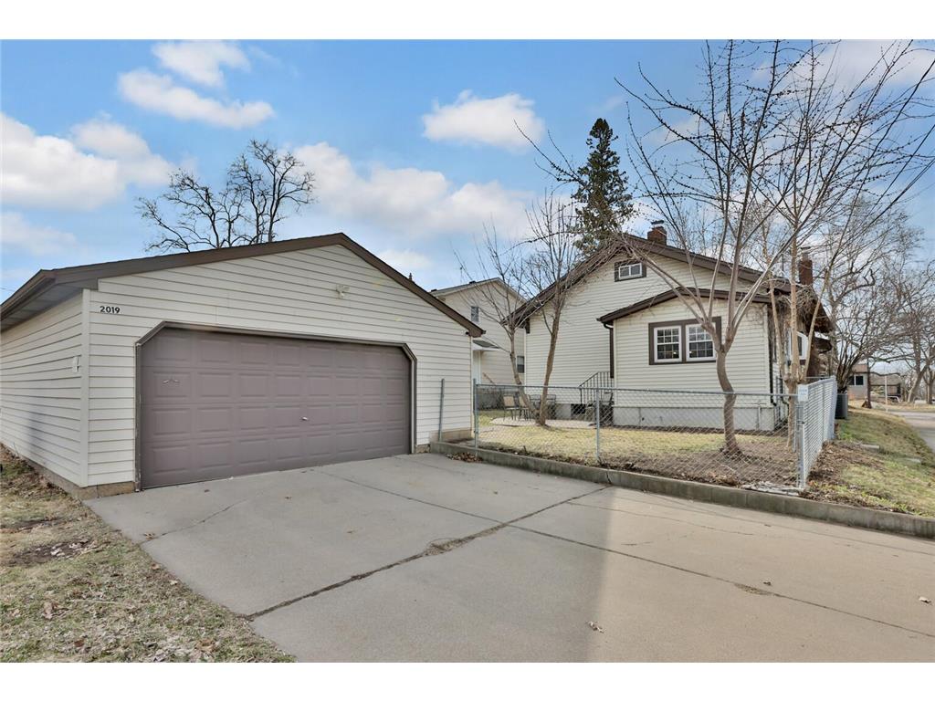2019 Cottage Avenue E Saint Paul MN 55119 6813251 image3