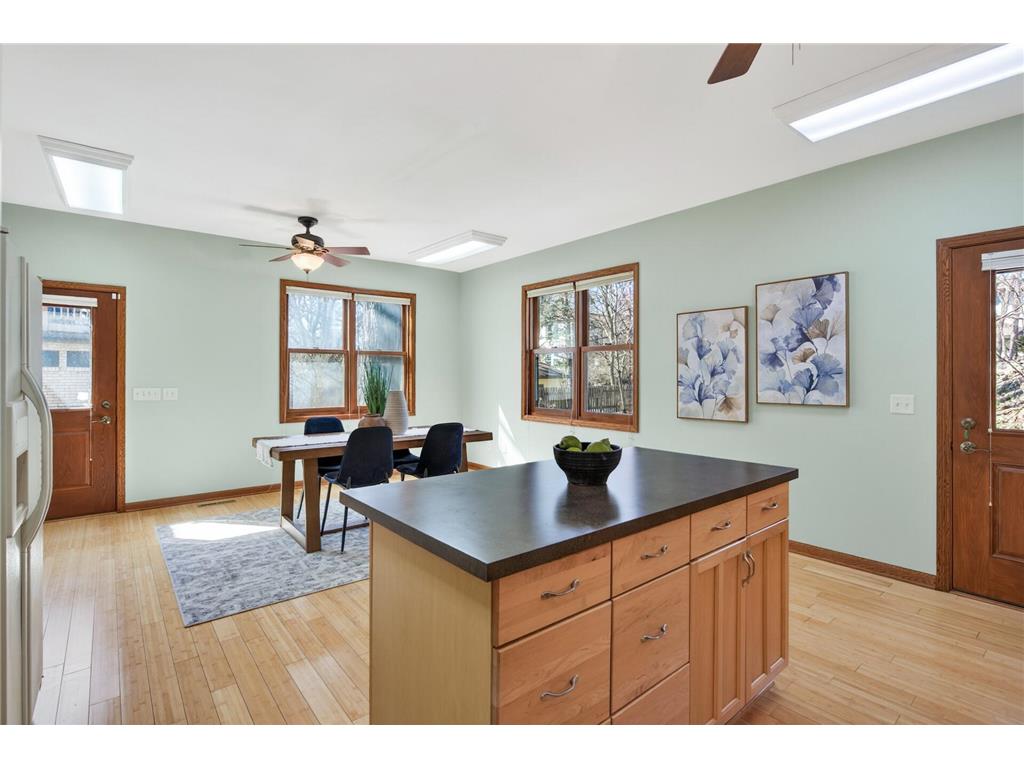2019 Franklin Avenue SE Minneapolis MN 55414 7045234 image11