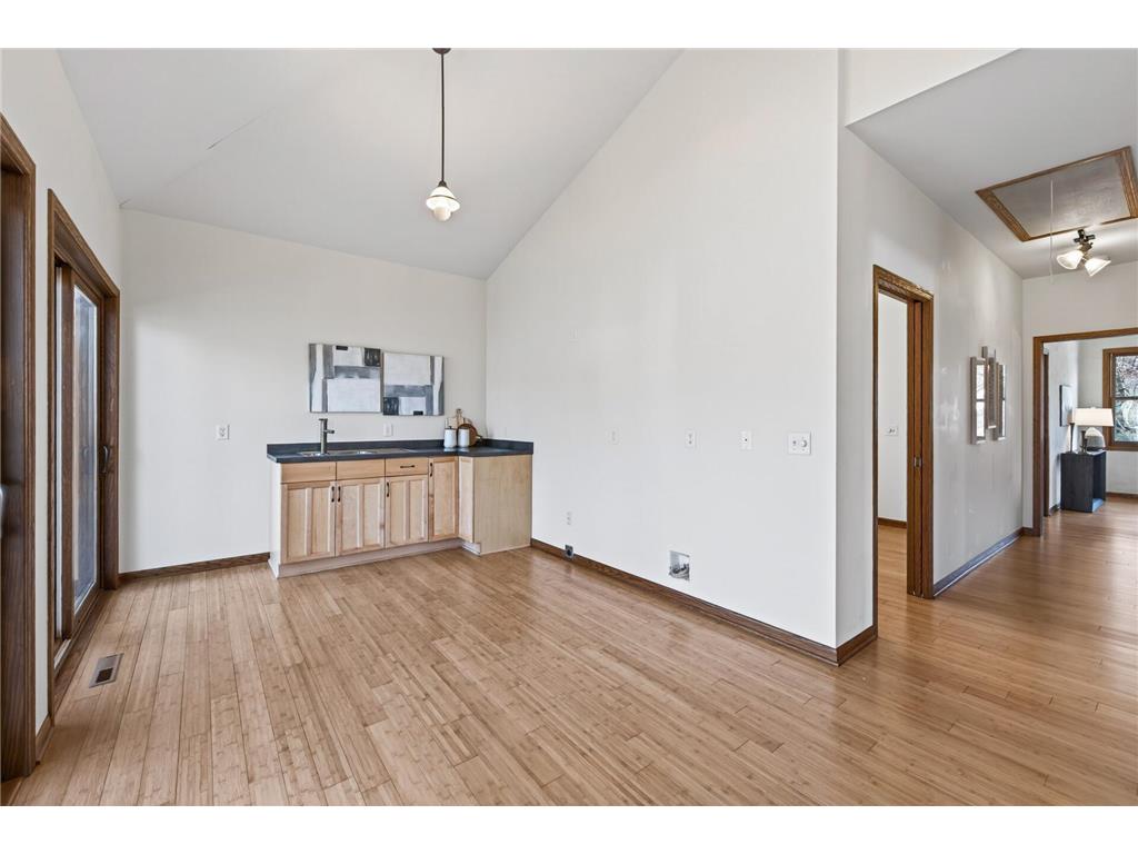 2019 Franklin Avenue SE Minneapolis MN 55414 7045234 image21