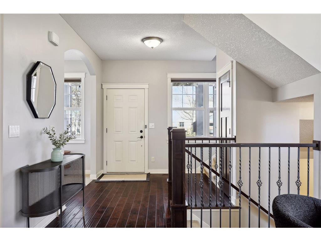 2019 Louisiana Avenue S Saint Louis Park MN 55426 7021848 image1