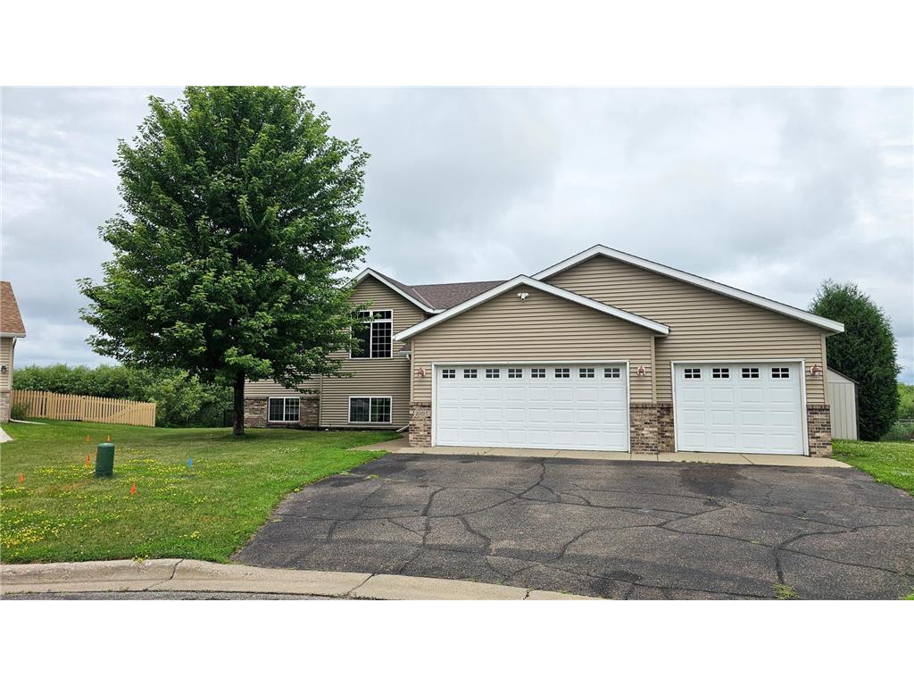 2019 Martini Drive Sauk Rapids MN 56379 7095307 image1