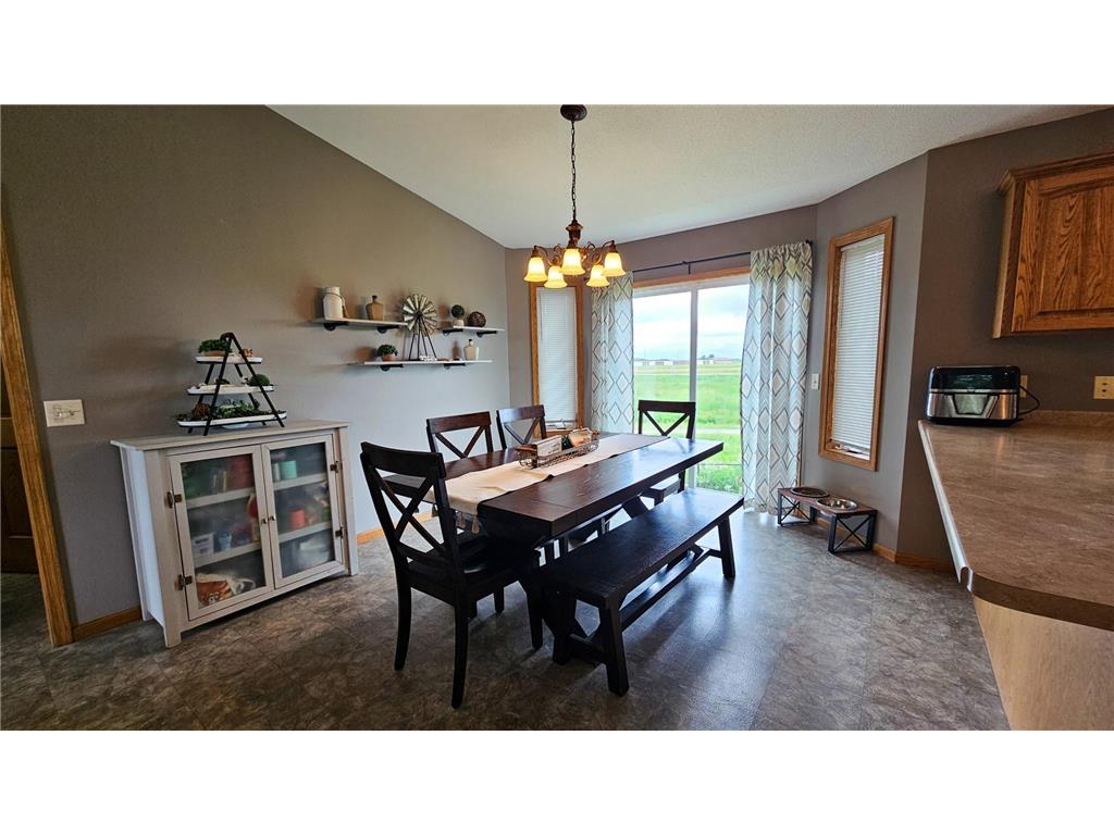 2019 Martini Drive Sauk Rapids MN 56379 7095307 image8