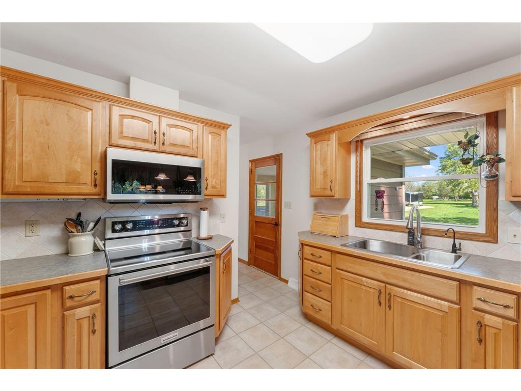 2019 Meadow Hill Drive Menomonie WI 54751 7062975 image9