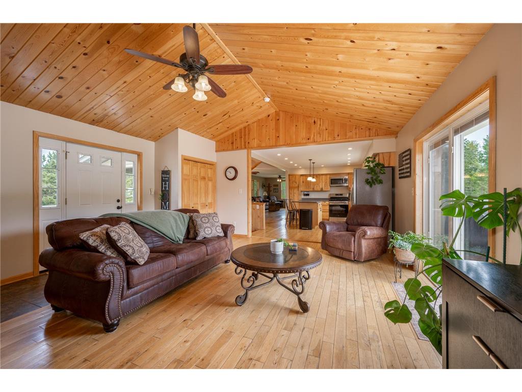 20190 Happy Hollow Road Grand Rapids MN 55744 7083867 image13