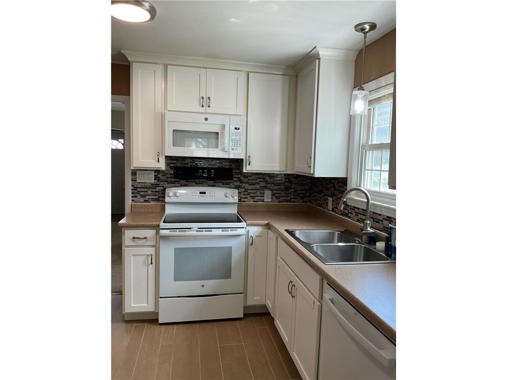 202 19th Avenue S South Saint Paul MN 55075 7083836 image7