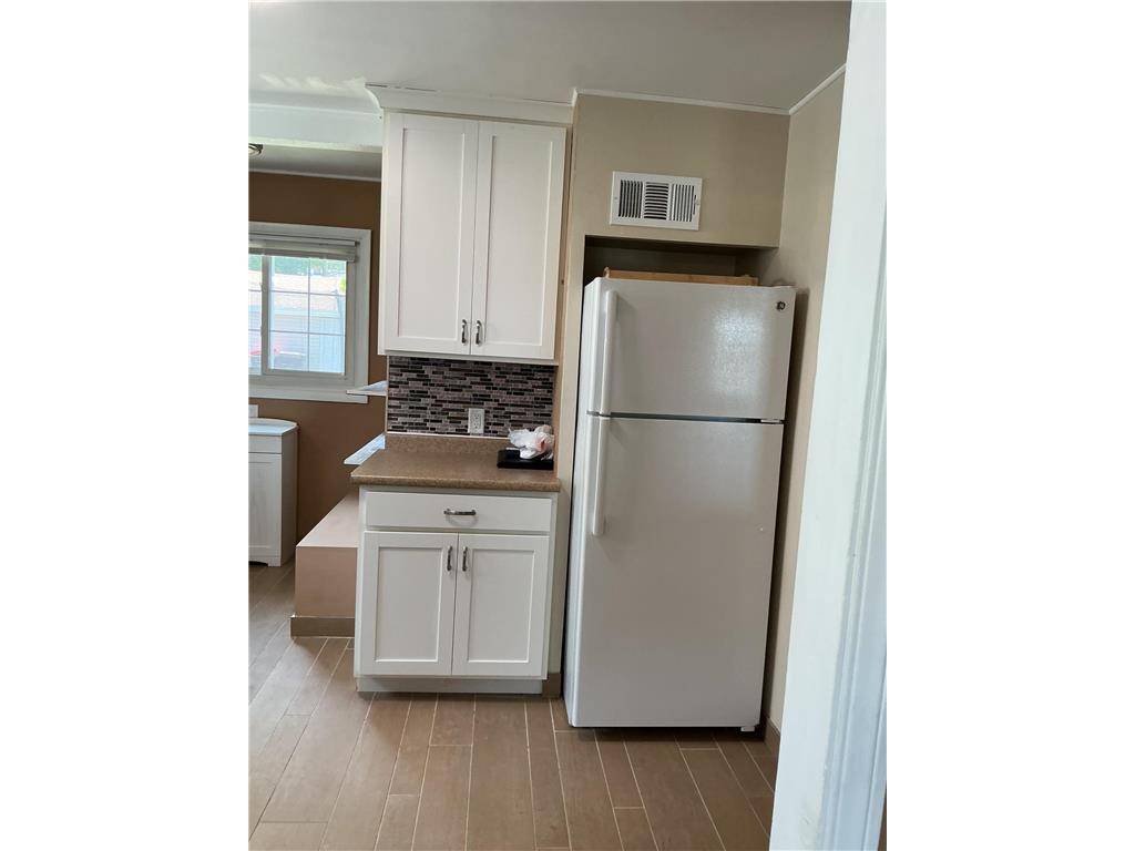 202 19th Avenue S South Saint Paul MN 55075 7083836 image9