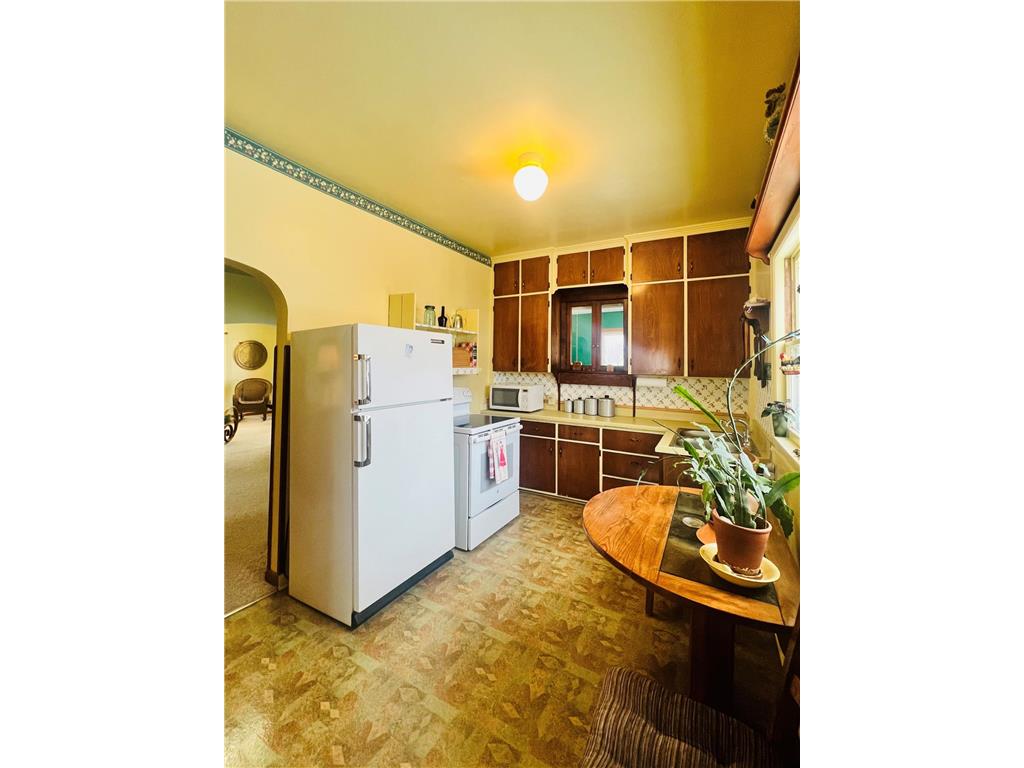 202 1st Street E, Chokio, MN, 56221 MLS 6475541 Edina Realty