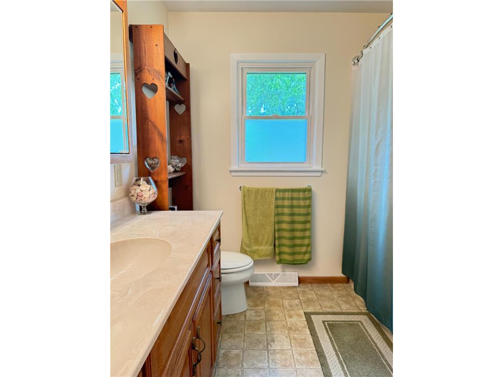 202 3rd Street W Hayward MN 56043 7102945 image11