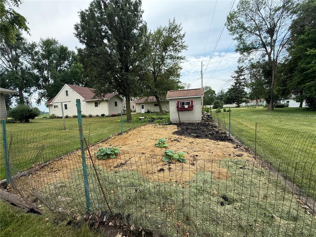 202 3rd Street W Hayward MN 56043 7102945 image30