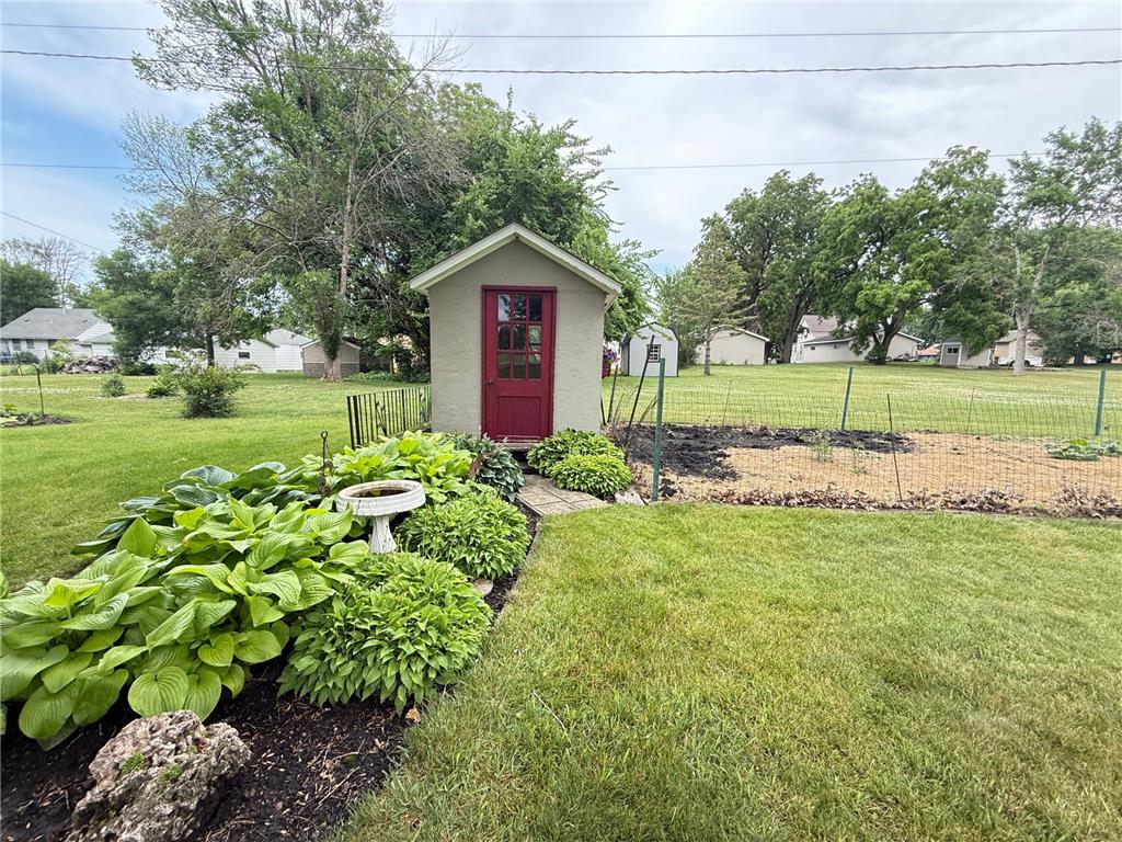 202 3rd Street W Hayward MN 56043 7102945 image32