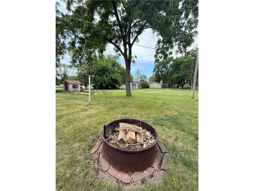 202 3rd Street W Hayward MN 56043 7102945 image33