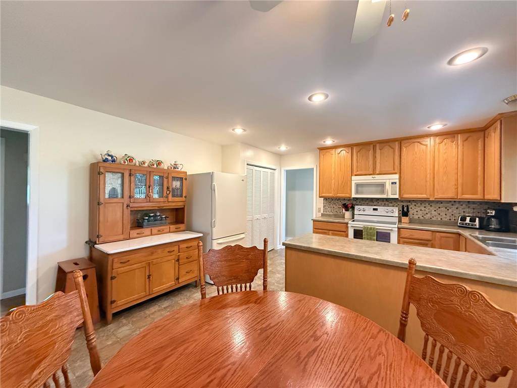 202 3rd Street W Hayward MN 56043 7102945 image5