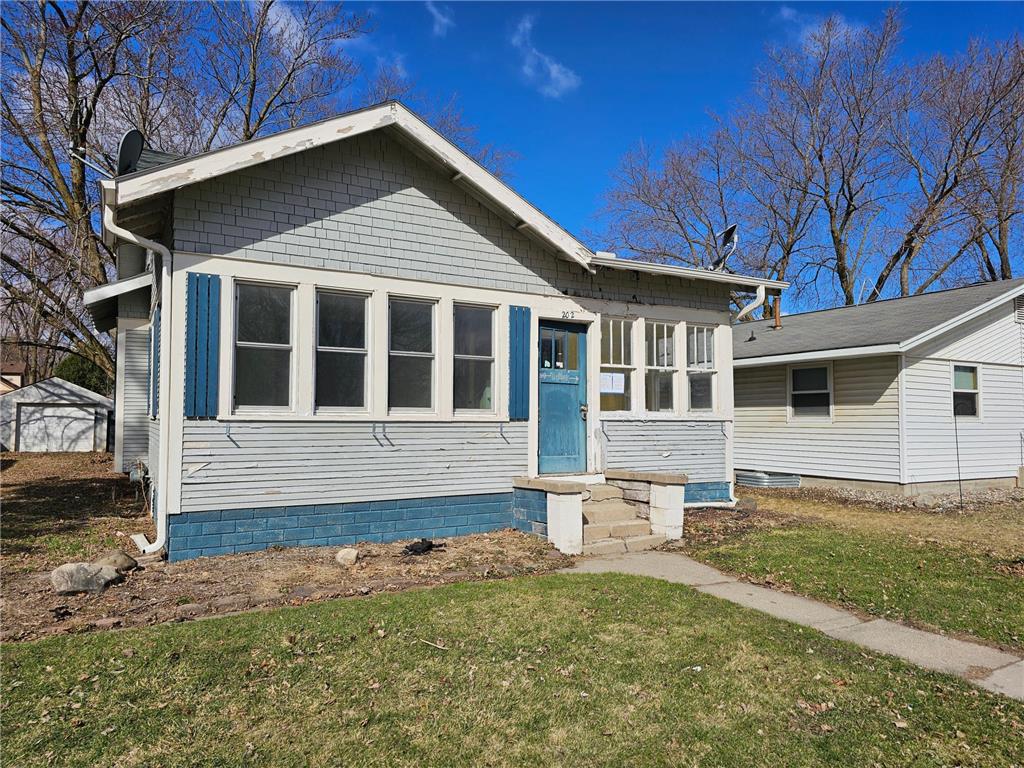 202 5th Street SE Montgomery MN 56069 7049213 image1