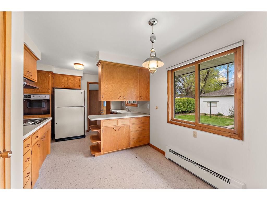 202 Ash Street W South Saint Paul MN 55075 7071646 image12
