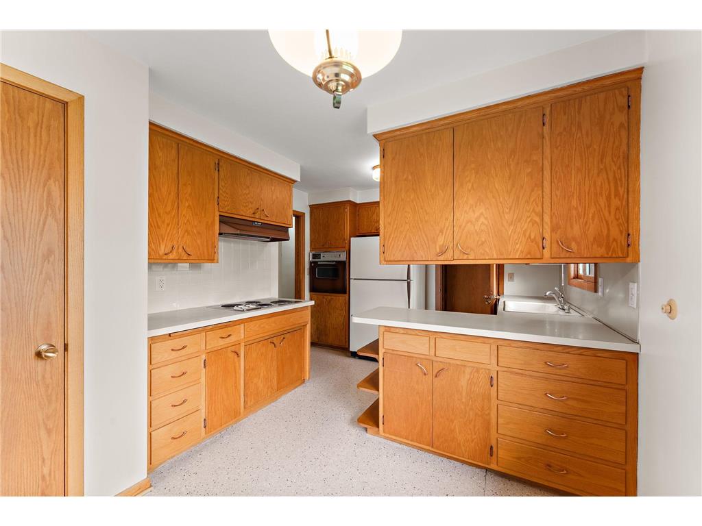 202 Ash Street W South Saint Paul MN 55075 7071646 image13