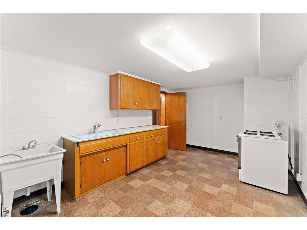 202 Ash Street W South Saint Paul MN 55075 7071646 image24