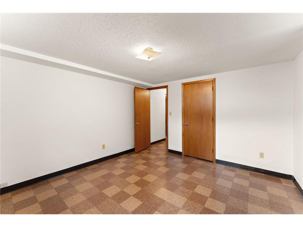 202 Ash Street W South Saint Paul MN 55075 7071646 image27