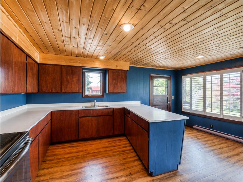 202 Division Street S Walker MN 56484 7079043 image25