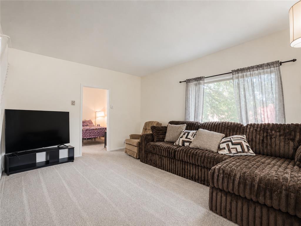 202 Division Street S Walker MN 56484 7079043 image4
